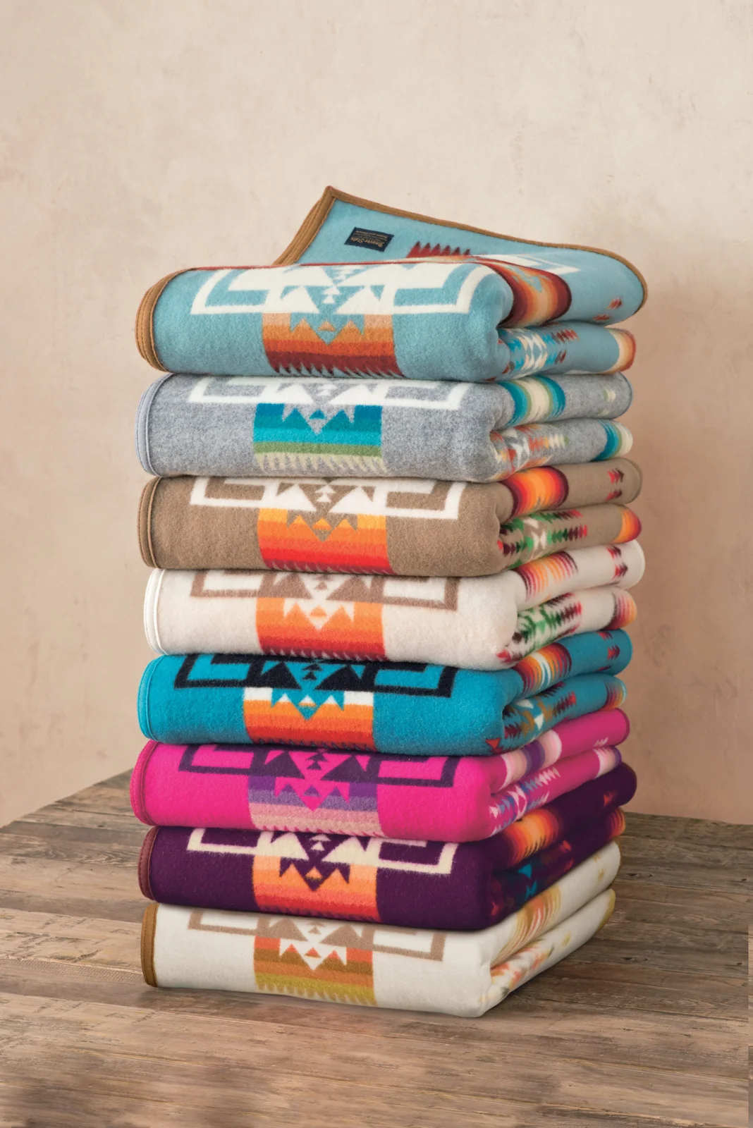 Chief Joseph Blanket - Maroon - Image 3