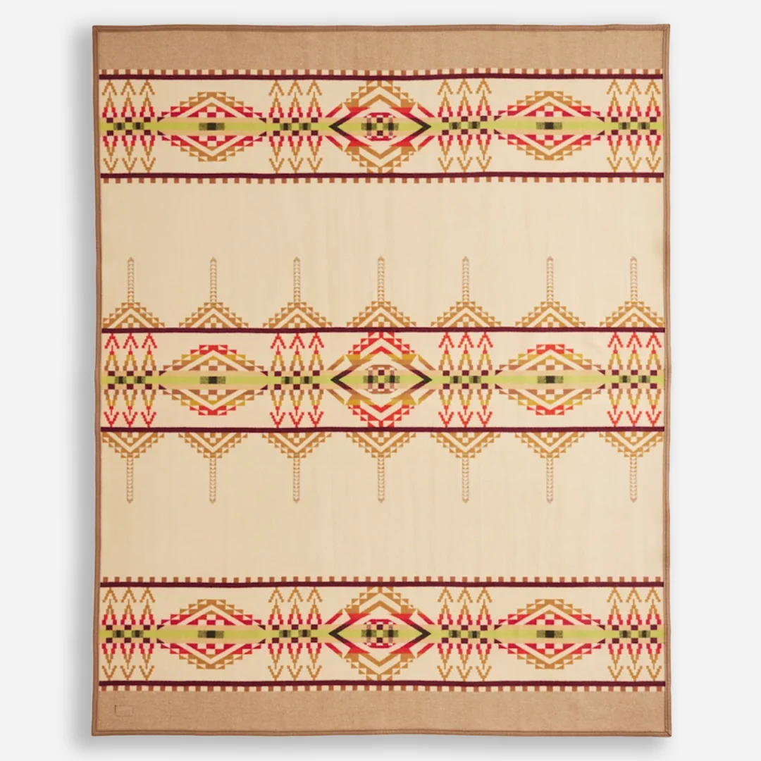 Jacquard Blanket - Beacon Rock - Image 4