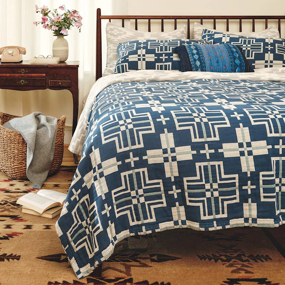 Organic Cotton Matelasse Twin - San Marcos Marine